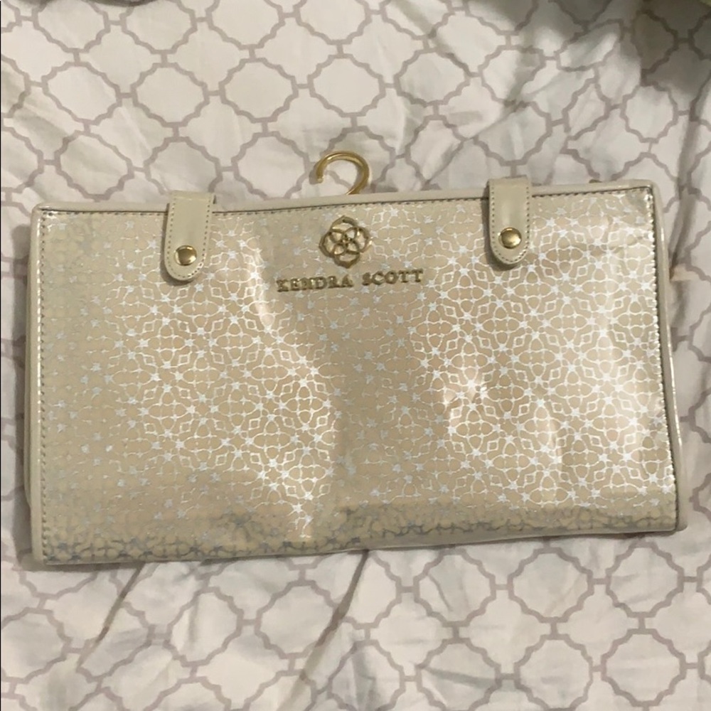 Kendra Scott Jewelry Organizer